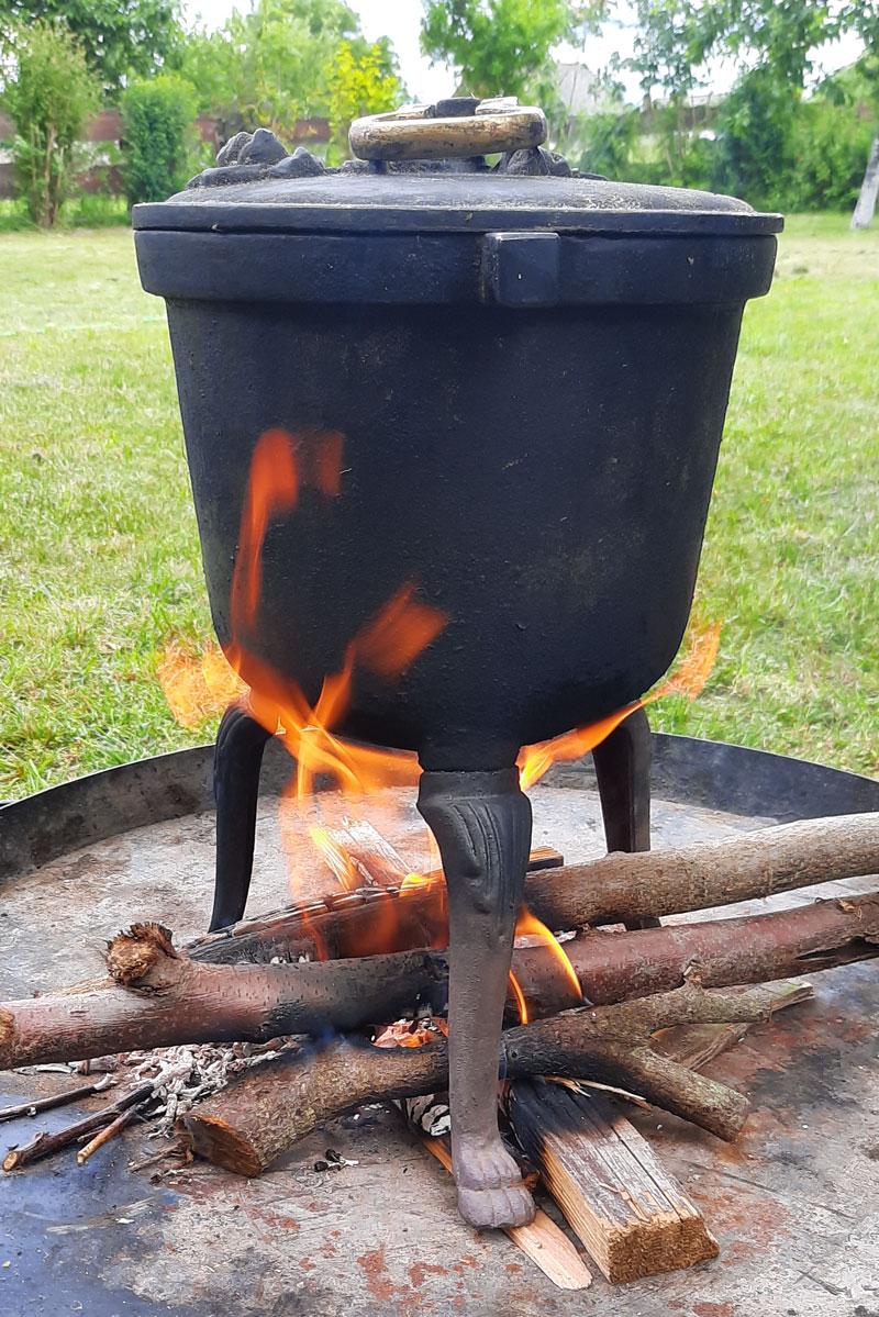 pieczonki z kociołka żeliwnego